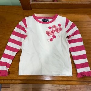 The Children’s Place size 4 T sweater pink and white with butterflies & flowers